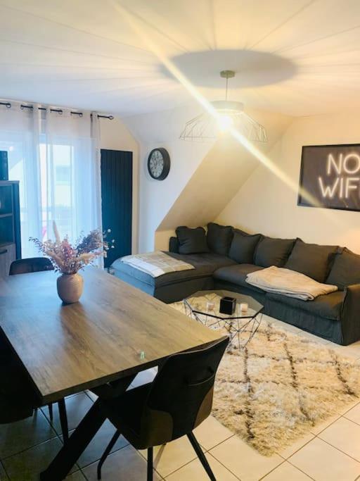 Charmant Appartement 2 Pieces Mundolsheim Exterior photo